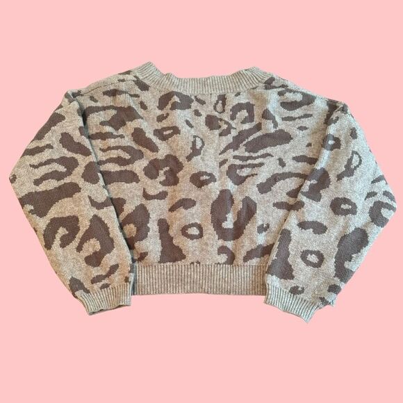 Paper Moon button front animal print cardigan sweater - Picture 2 of 12